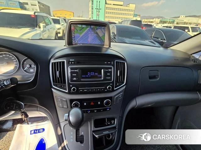 Hyundai The New Grand Starex 2019 Серый из Кореи, фото 2