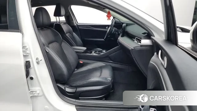 Kia K5 3rd generation 2020 Белый из Кореи, фото 2