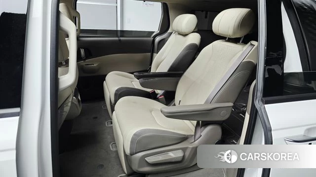 Kia The New Carnival 4th Generation 2026 Белый из Кореи, фото 2