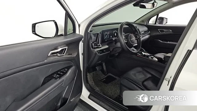 Kia Sportage 5th Generation 2021 Белый из Кореи, фото 2