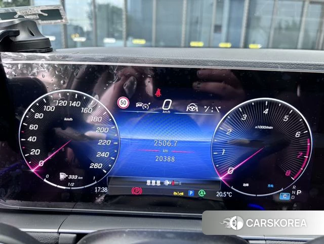 Mercedes-Benz GLE (import) 2024 Черный из Китая, фото 2
