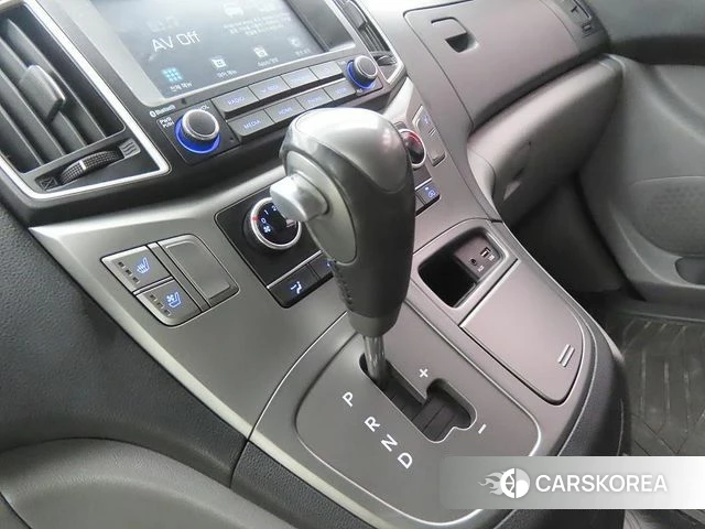 Hyundai The New Grand Starex id 3795322 из Кореи 2