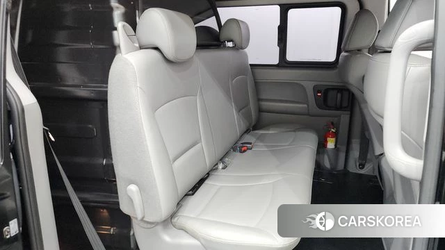 Hyundai The New Grand Starex 2018 Черный из Кореи, фото 2
