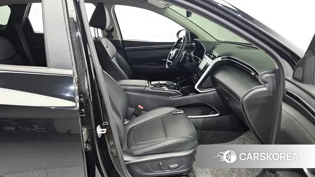 Hyundai Tucson (NX4) 2022 Черный из Кореи, фото 2