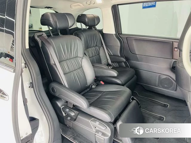 Honda Odyssey 2023 Белый из Китая, фото 2