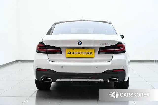 BMW 5 series 2024 Белый из Китая, фото 2