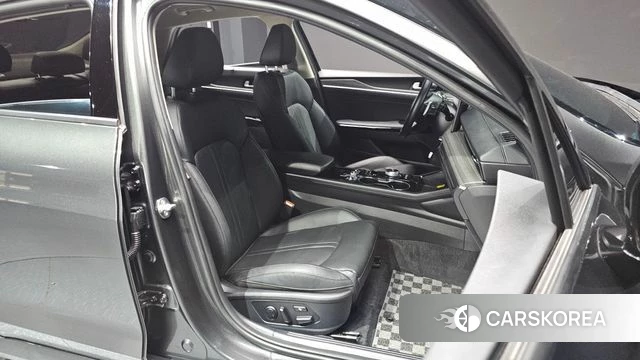 Kia The New K5 3rd generation 2025 Серый из Кореи, фото 2
