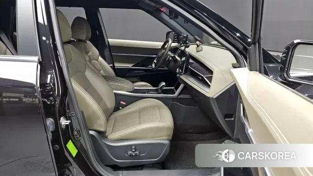 Ssangyong Torres 2023 Черный из Кореи, фото 2