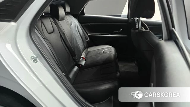 Hyundai Avante (CN7) 2021 Белый из Кореи, фото 2
