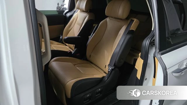 Kia Carnival 4th generation 2022 Белый из Кореи, фото 2