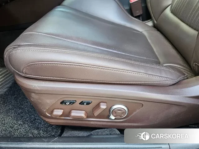 Hyundai Grandeur (GN7) 2023 Серый из Кореи, фото 2