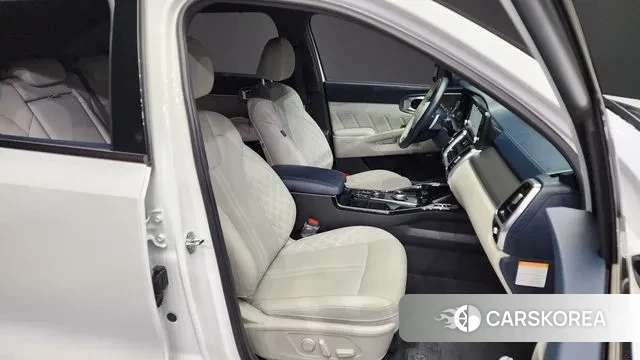 Kia Sorento 4th Generation 2023 Белый из Кореи, фото 2