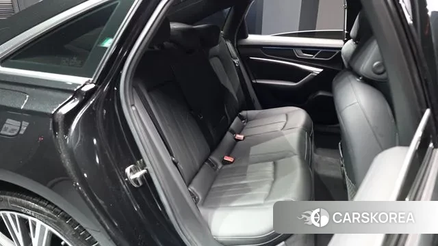 Audi A6 (C8) 2022 Черный из Кореи, фото 2