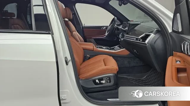 BMW X5 (G05) 2025 Белый из Кореи, фото 2