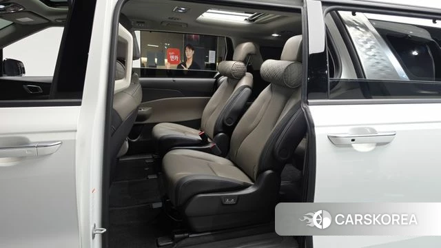 Kia The New Carnival 4th Generation 2025 Белый из Кореи, фото 2