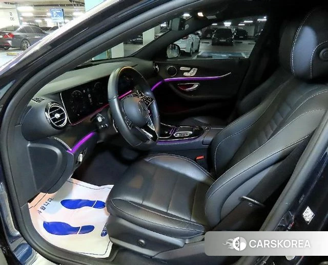 Mercedes-Benz E-Class W213 2022 Синий из Кореи, фото 2
