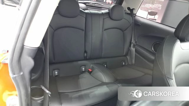 Mini Cooper 2021 Оранжевый из Кореи, фото 2