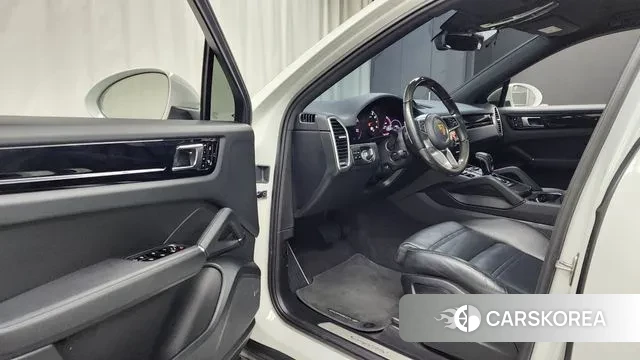 Porsche Cayenne (PO536) 2021 Белый из Кореи, фото 2