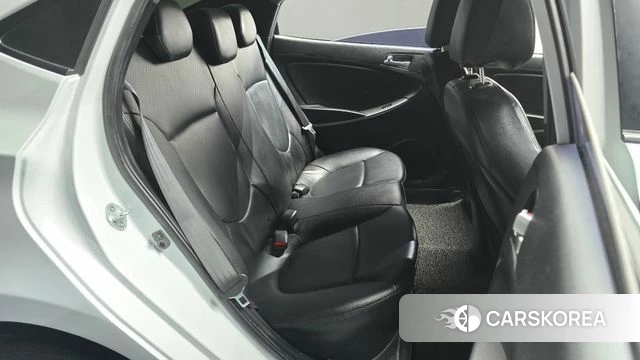 Hyundai Accent (New type) 2018 Белый из Кореи, фото 2
