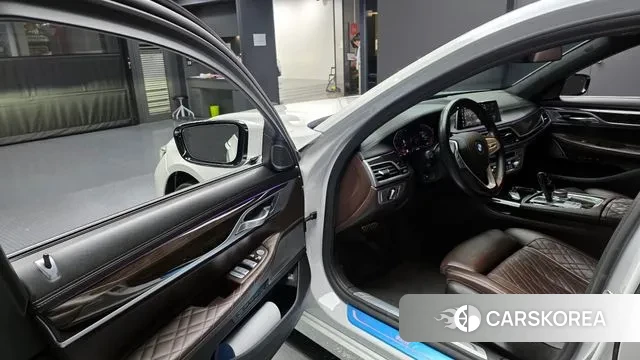 BMW 7 Series (G11) 2020 Белый из Кореи, фото 2