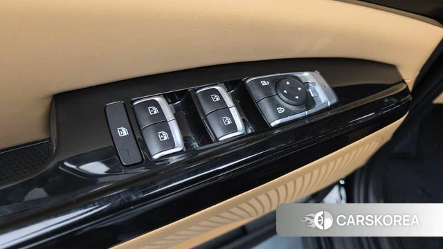 Kia Carnival 4th generation 2023 Черный из Кореи, фото 2