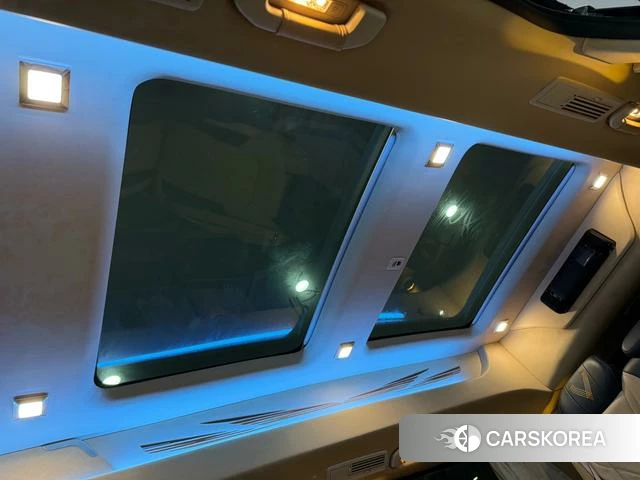 Card rise V-Class 2022 Черный из Китая, фото 2