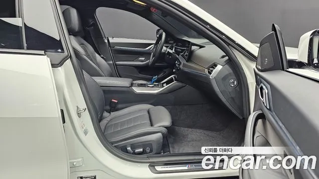 BMW i4 2023 Белый из Кореи, фото 2