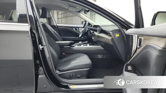 Kia K8 2023 Черный из Кореи, фото 2