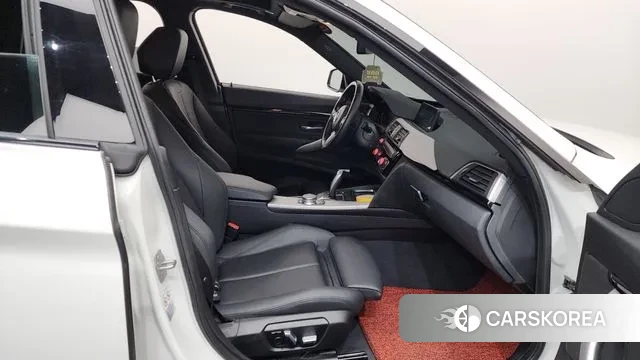 BMW 3 Series GT (F34) 2020 Белый из Кореи, фото 2