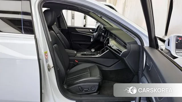 Audi A6 (C8) 2020 Белый из Кореи, фото 2