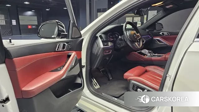 BMW X6 (G06) 2021 Белый из Кореи, фото 2