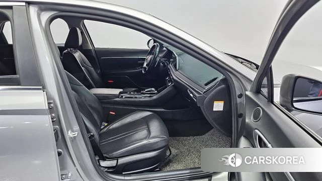 Hyundai Sonata Hybrid (DN8) 2020 Серебряный из Кореи, фото 2