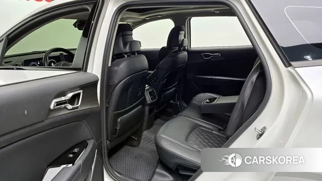 Kia Sportage 5th Generation 2021 Белый из Кореи, фото 2