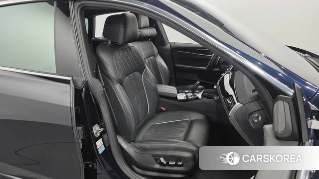BMW 6 Series GT (G32) 2021 Черный из Кореи, фото 2