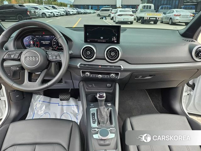 Audi Q2 2023 Белый из Кореи, фото 2