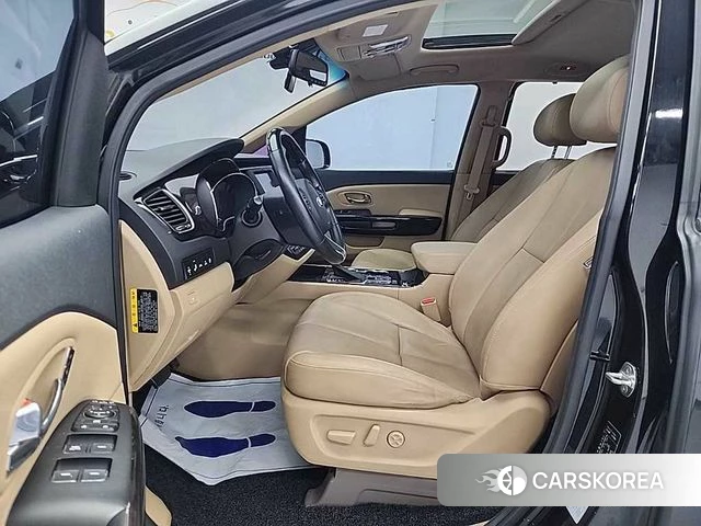 Kia The New Carnival 2018 Черный из Кореи, фото 2