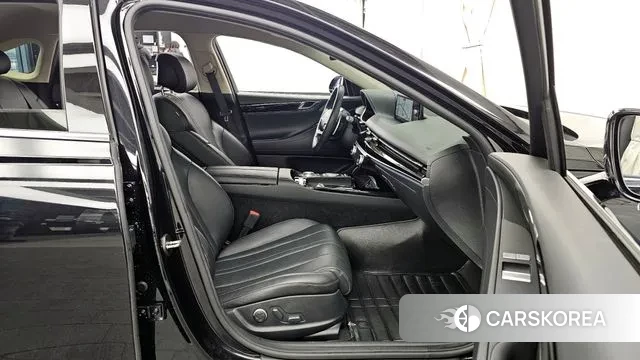 Genesis G80 (RG3) 2022 Черный из Кореи, фото 2