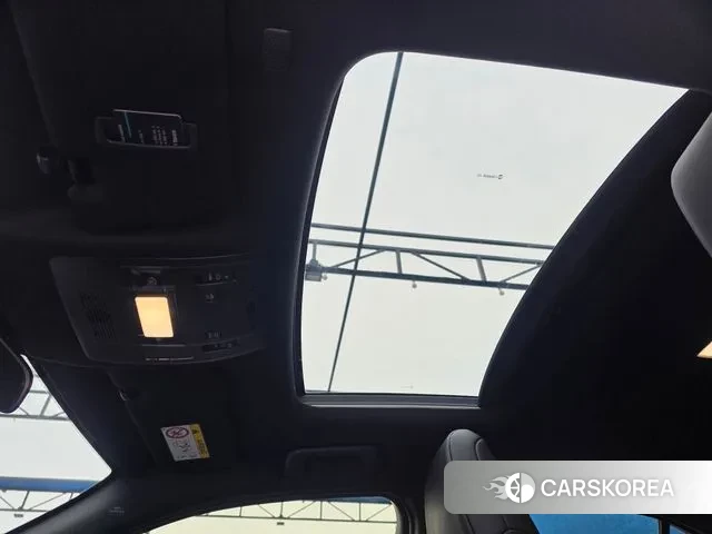 Lexus UX250h 2021 Белый из Кореи, фото 2