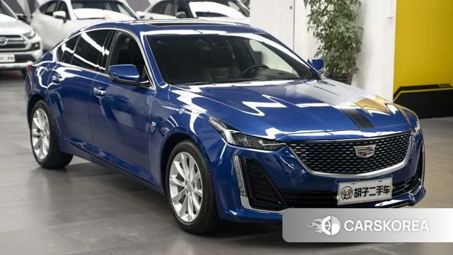 Cadillac CT5 2023 Синий из Китая, фото 2