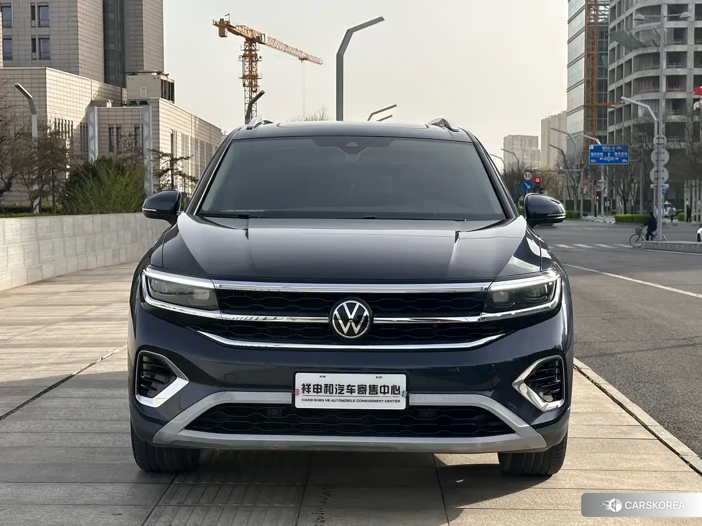Volkswagen Talagon 2022 Синий из Китая, фото 2
