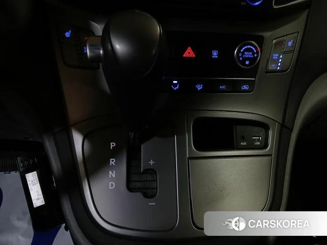 Hyundai The New Grand Starex 2021 Желтый из Кореи, фото 2