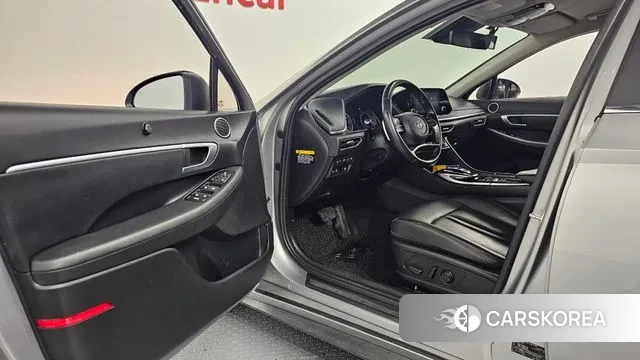 Hyundai Sonata (DN8) 2019 Серебряный из Кореи, фото 2