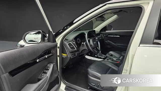 Kia Seltos 2019 Белый из Кореи, фото 2