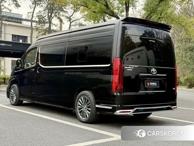 Toyota Hiace 2025 Черный из Китая, фото 2