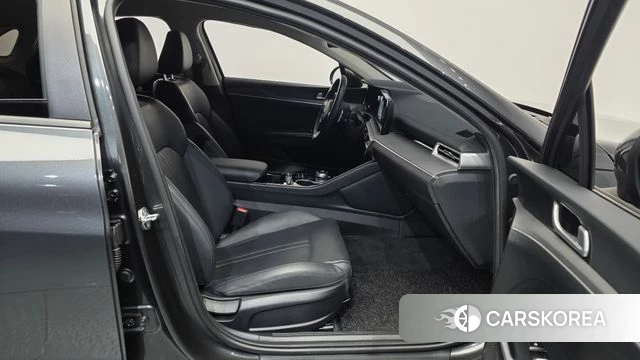 Kia K5 3rd generation 2021 Серый из Кореи, фото 2