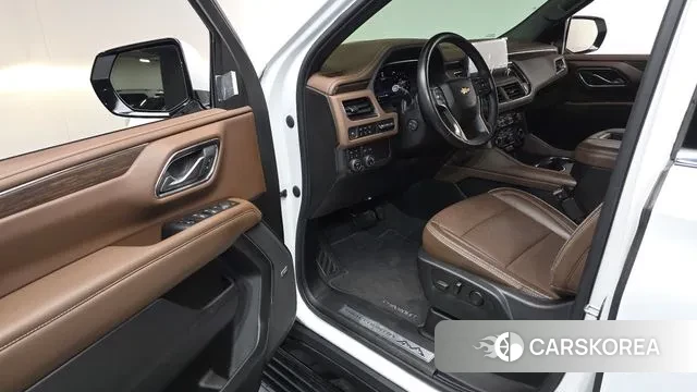 Chevrolet (GM Daewoo) Tahoe 2023 Белый из Кореи, фото 2