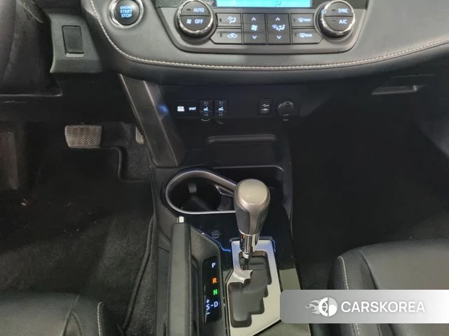 Toyota RAV4 2018 Серый из Кореи, фото 2