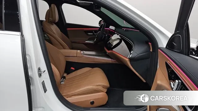 Mercedes-Benz E-Class W214 2024 Белый из Кореи, фото 2