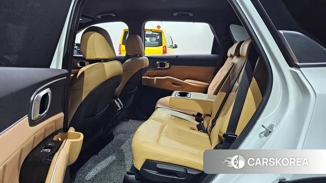 Kia Sorento 4th Generation 2023 Белый из Кореи, фото 2