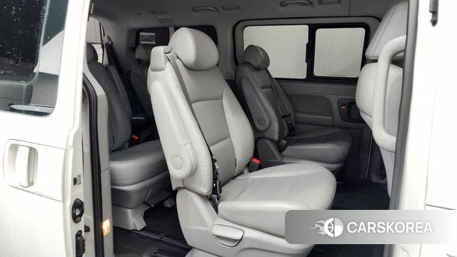 Hyundai The New Grand Starex 2019 Белый из Кореи, фото 2